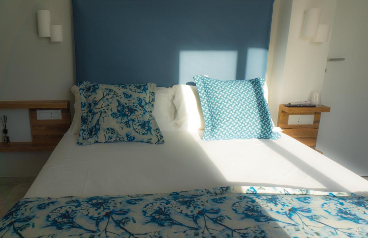 Piccolo Hotel Terracina Buitenkant foto