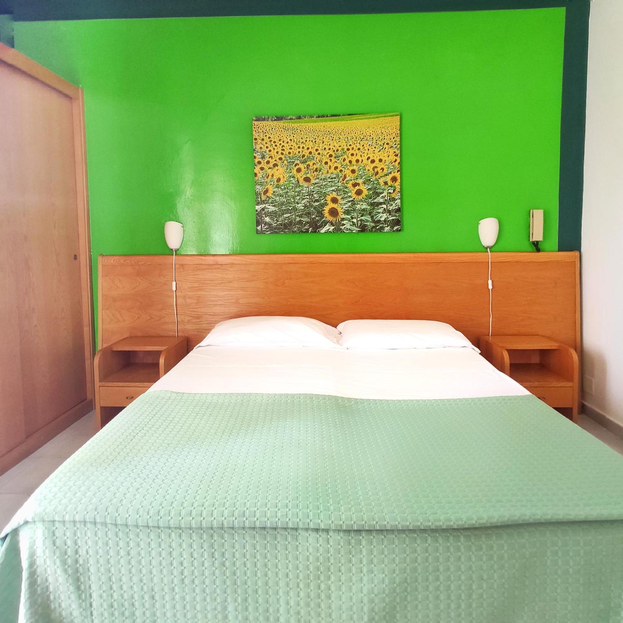 Piccolo Hotel Terracina Buitenkant foto